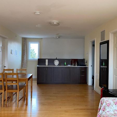 Dairy Homestay Τορόντο Εξωτερικό φωτογραφία