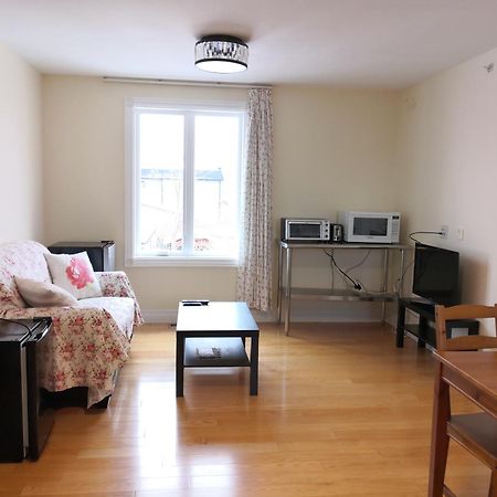 Dairy Homestay Τορόντο Εξωτερικό φωτογραφία